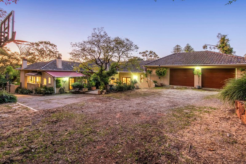 Photo - 9 Alpine Road, Kalamunda WA 6076 - Image 2