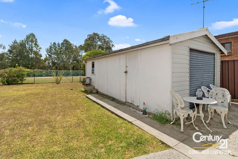 Photo - 9 Amalfi Street, Lurnea NSW 2170 - Image 10