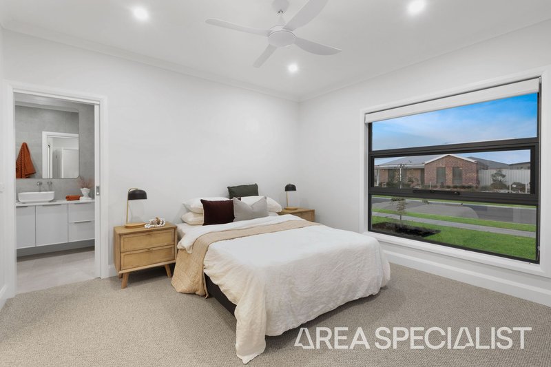 Photo - 9 Amalfi Way, Irymple VIC 3498 - Image 6