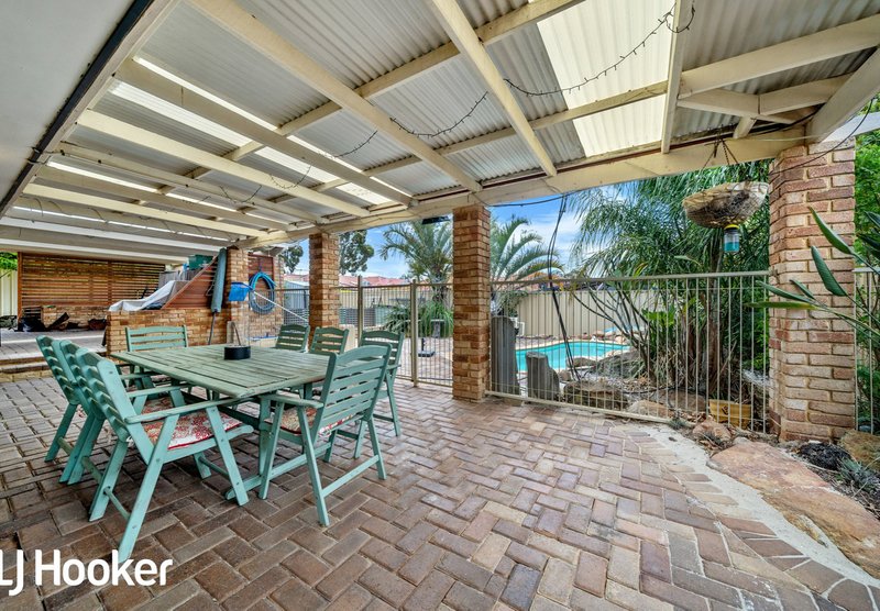 Photo - 9 Ambassador Court, Thornlie WA 6108 - Image 2