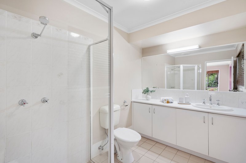 Photo - 9 Ambat Court, Tanah Merah QLD 4128 - Image 9