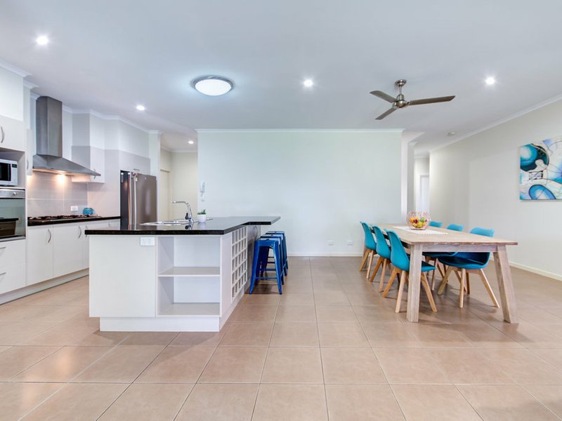 Photo - 9 Anchorage Circuit, Twin Waters QLD 4564 - Image 4