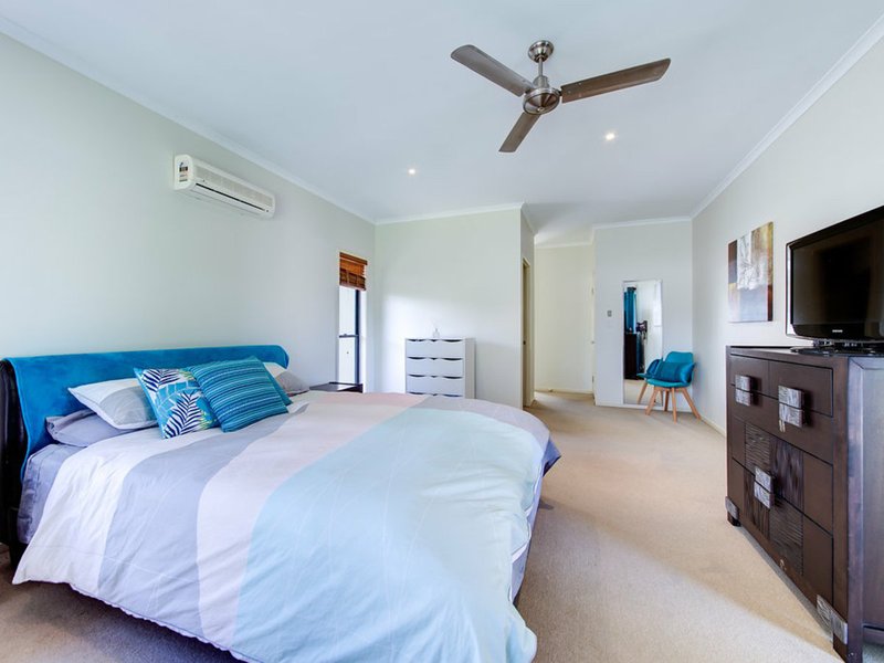 Photo - 9 Anchorage Circuit, Twin Waters QLD 4564 - Image 9