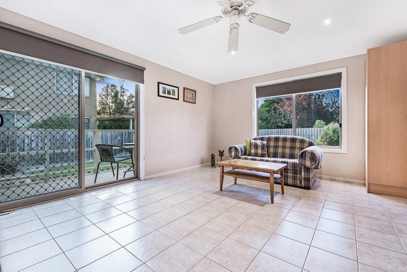 Photo - 9 Andelana Avenue, Wheelers Hill VIC 3150 - Image 6