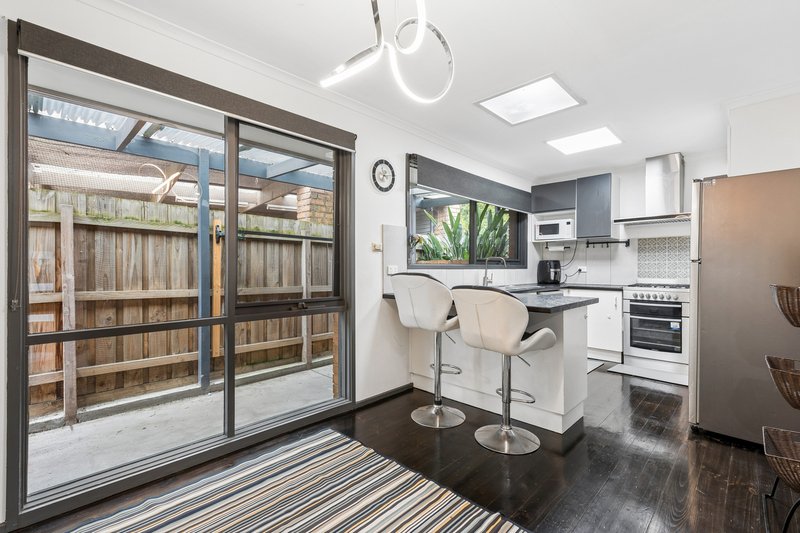 Photo - 9 Anderson Close, Bayswater North VIC 3153 - Image 4