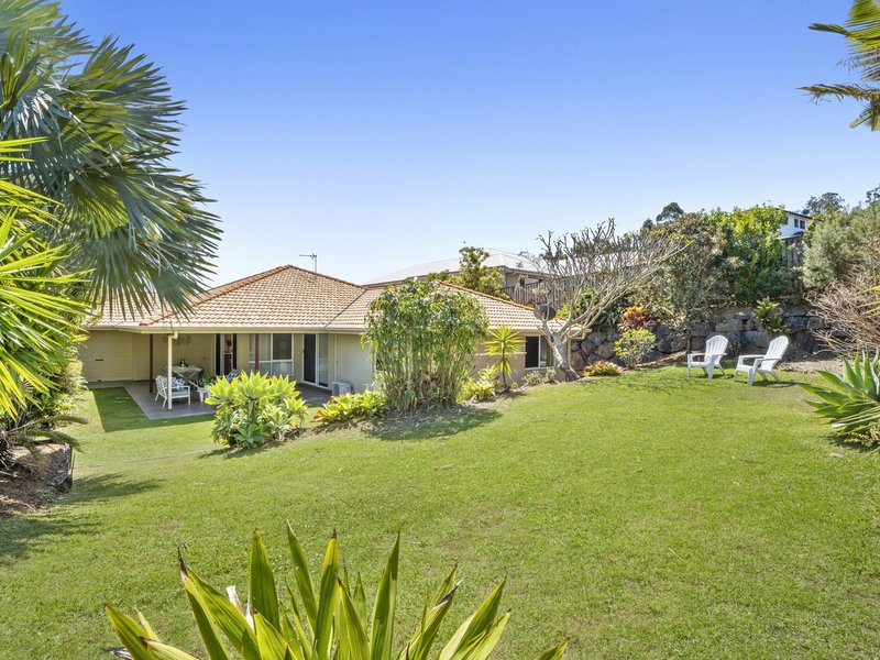 Photo - 9 Angourie Crescent, Pacific Pines QLD 4211 - Image 4