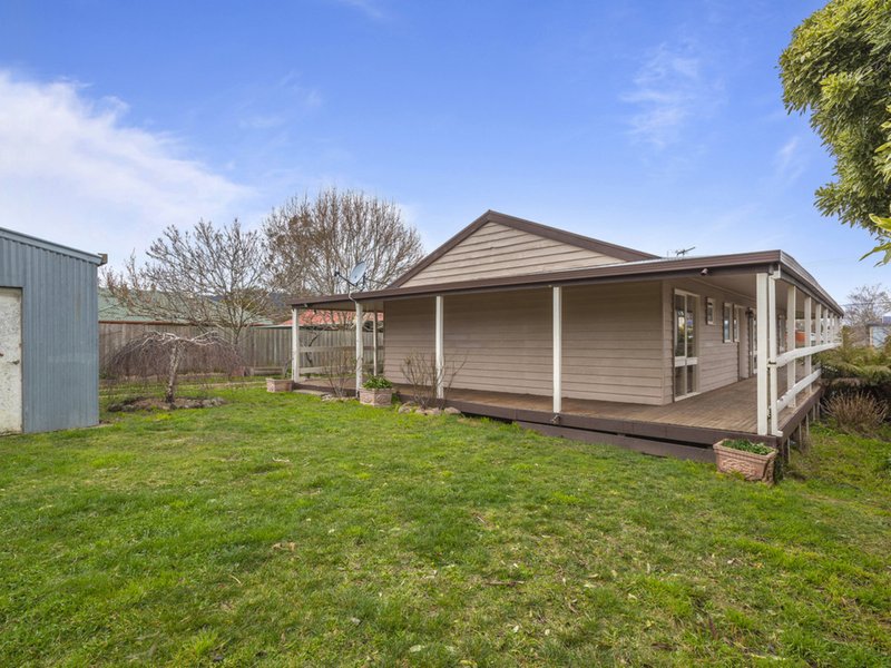 Photo - 9 Anne Road, Woodend VIC 3442 - Image 14