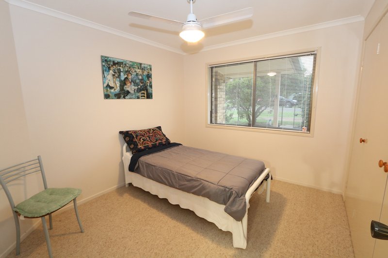 Photo - 9 Annette Street, Toogoolawah QLD 4313 - Image 4