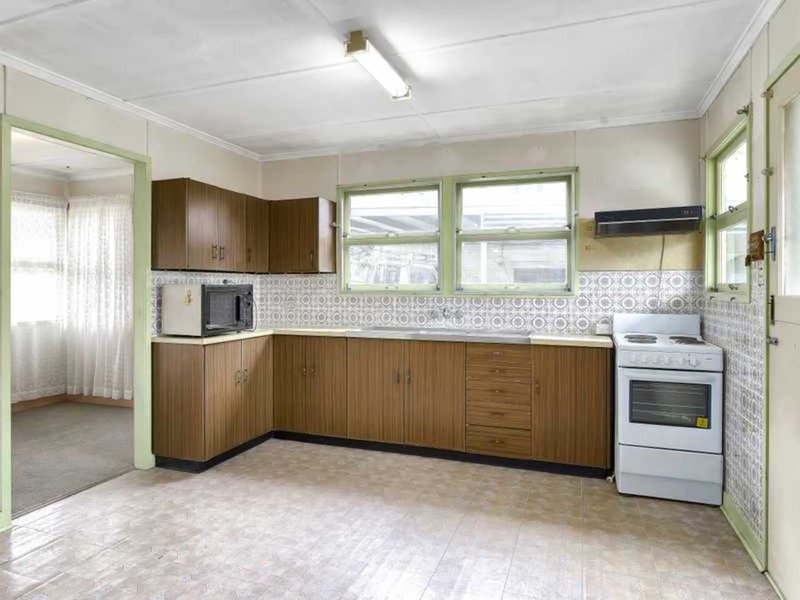 Photo - 9 Ansford Street, Stafford Heights QLD 4053 - Image 5