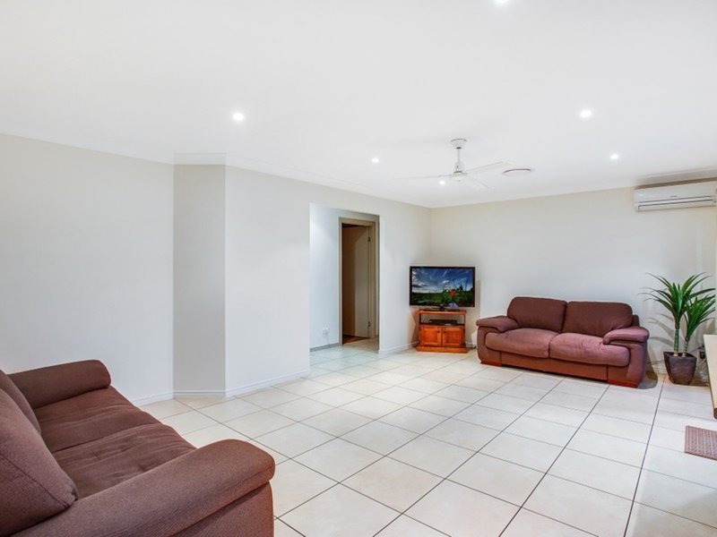 Photo - 9 Antonson Crescent, Mudgeeraba QLD 4213 - Image 13