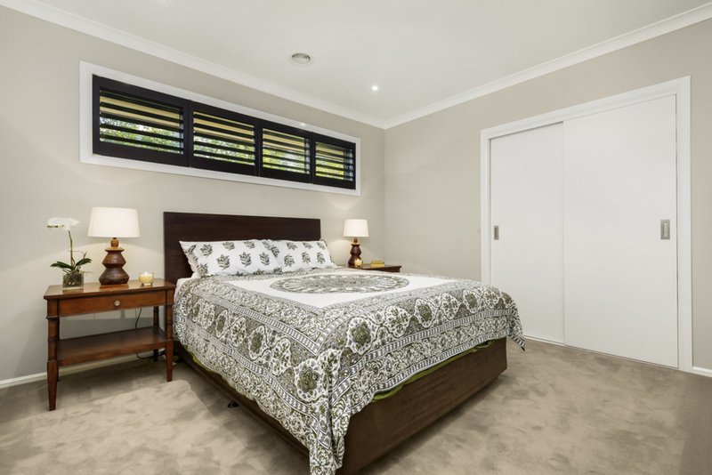 Photo - 9 Appledale Way, Wantirna South VIC 3152 - Image 8