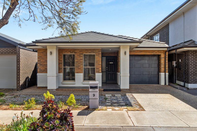Photo - 9 Apprentice Street, St Clair SA 5011 - Image 1