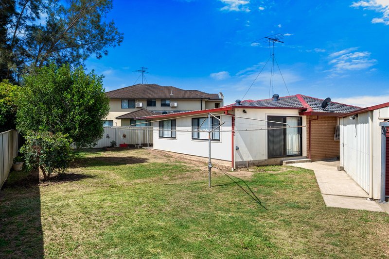 Photo - 9 Arcadia Place, Colyton NSW 2760 - Image 11