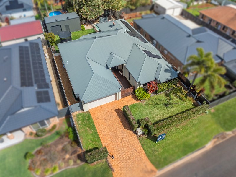 Photo - 9 Argyle Place, Victoria Point QLD 4165 - Image 1