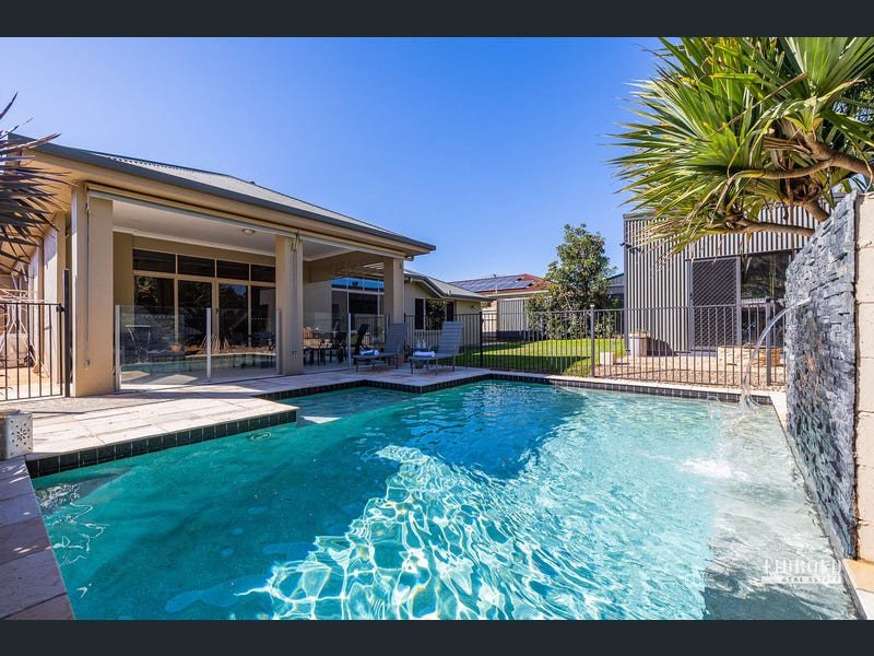 Photo - 9 Argyle Place, Victoria Point QLD 4165 - Image 5