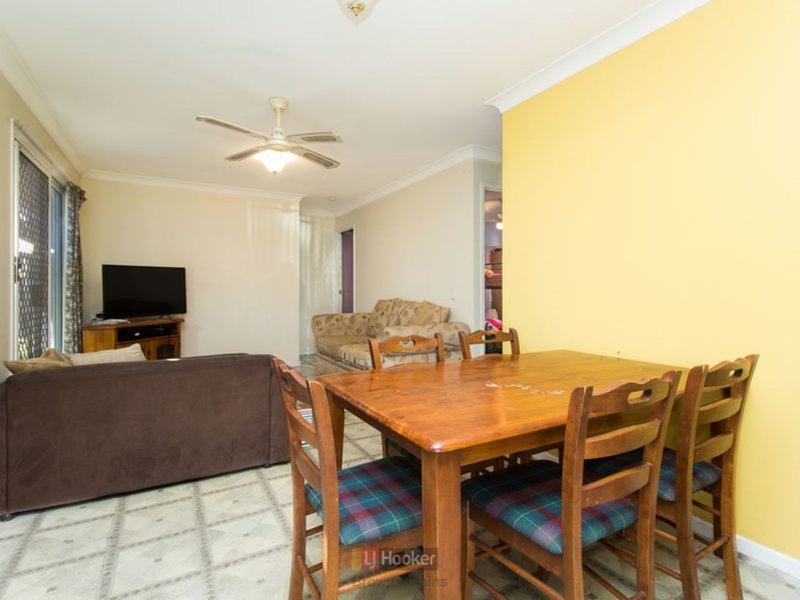 Photo - 9 Arinya Court, Boronia Heights QLD 4124 - Image 6