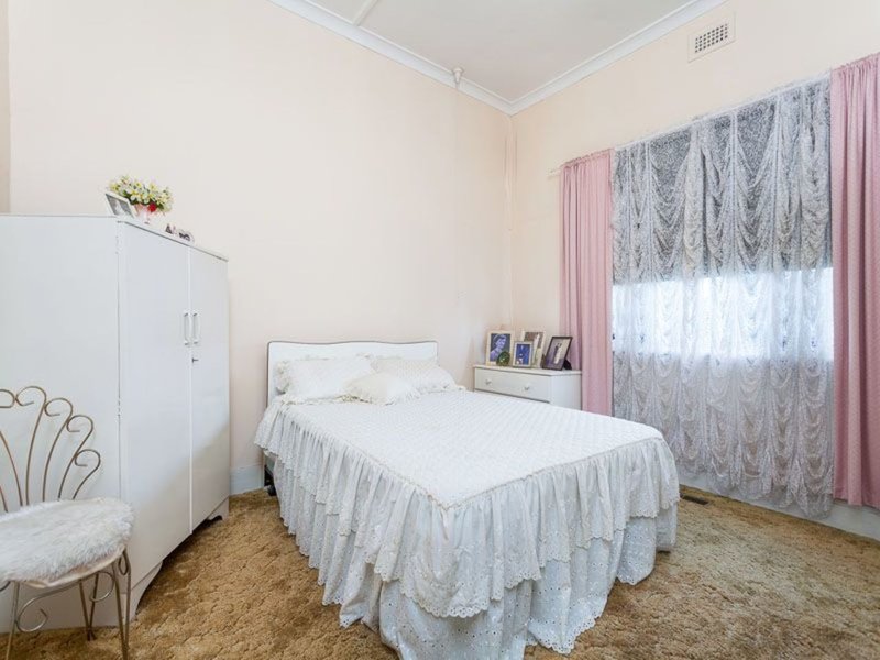 Photo - 9 Armstrong Street, Springvale VIC 3171 - Image 5