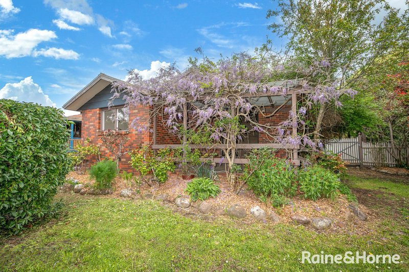 Photo - 9 Arnold Court, Woodend VIC 3442 - Image 12