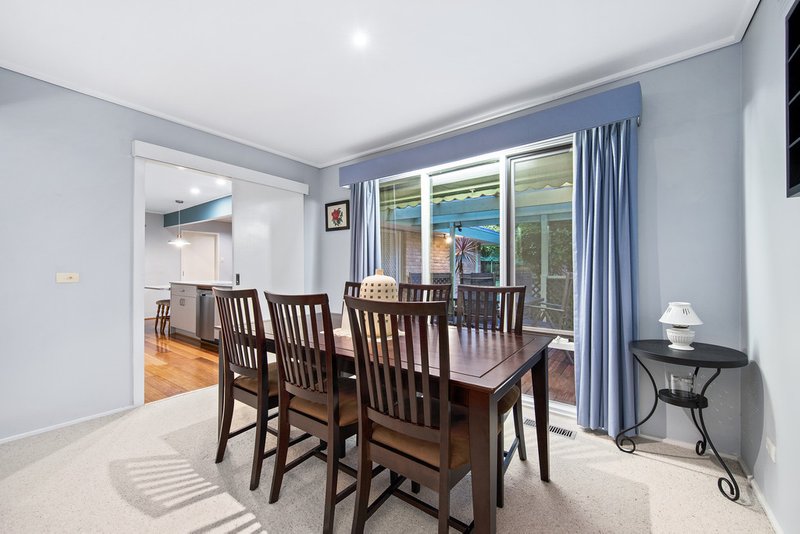 Photo - 9 Arnold Drive, Scoresby VIC 3179 - Image 3