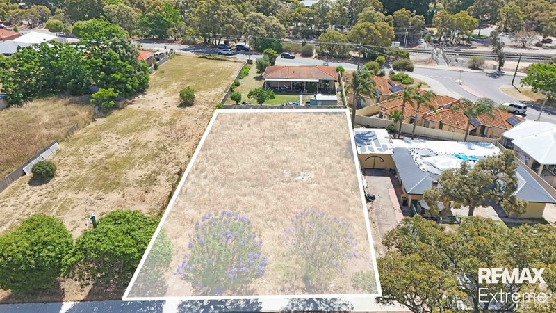 Photo - 9 Arnott Court, Kelmscott WA 6111 - Image 3