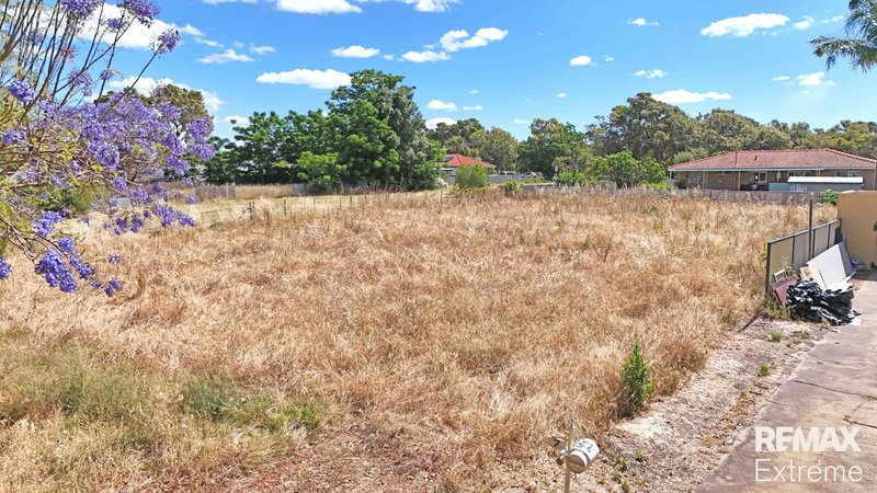 Photo - 9 Arnott Court, Kelmscott WA 6111 - Image 10