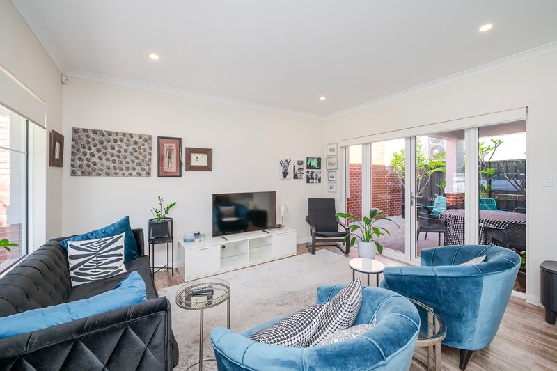 Photo - 9 Arthur Street, Inglewood WA 6052 - Image 2