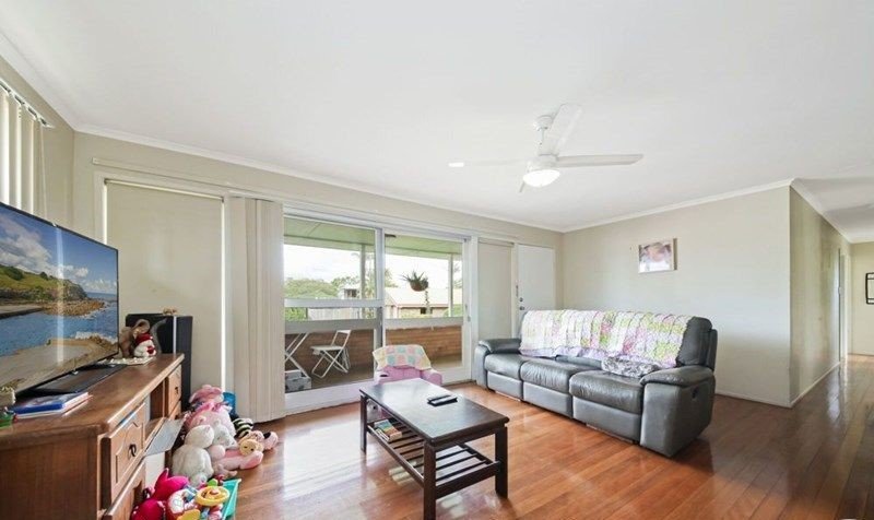 Photo - 9 Arundell Court, Albany Creek QLD 4035 - Image 5