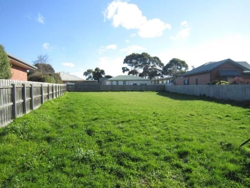 Photo - 9 Ascot Place, Inverloch VIC 3996 - Image 3