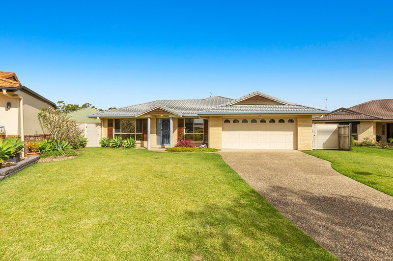 Photo - 9 Ashgrove Place, Banora Point NSW 2486 - Image 22