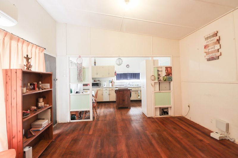 Photo - 9 Ashgrove Street, Coalfalls QLD 4305 - Image 7