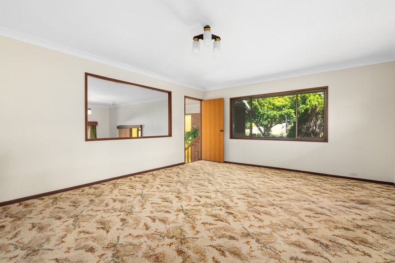 Photo - 9 Ashley Road, Chermside West QLD 4032 - Image 3