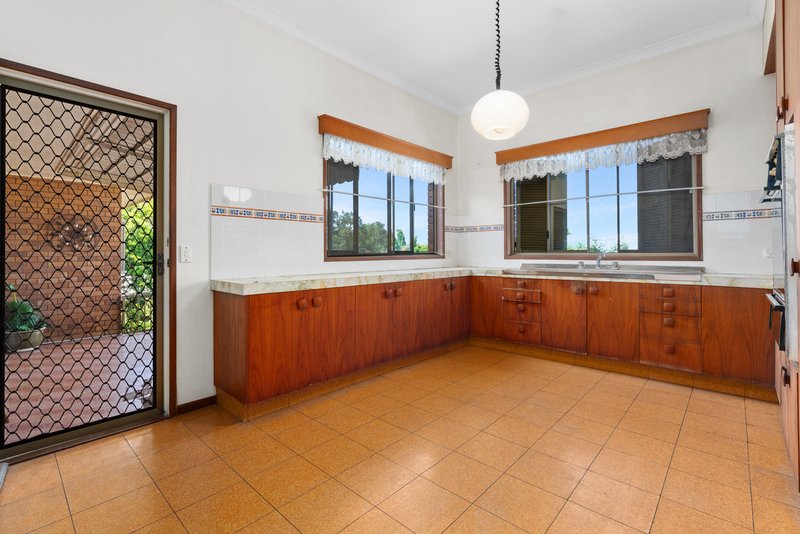 Photo - 9 Ashley Road, Chermside West QLD 4032 - Image 6