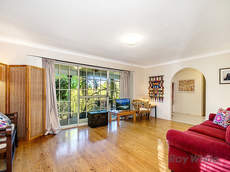 Photo - 9 Ashmead Avenue, Castle Hill NSW 2154 - Image 3