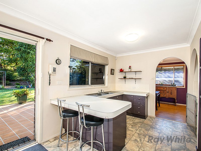 Photo - 9 Ashmead Avenue, Castle Hill NSW 2154 - Image 4