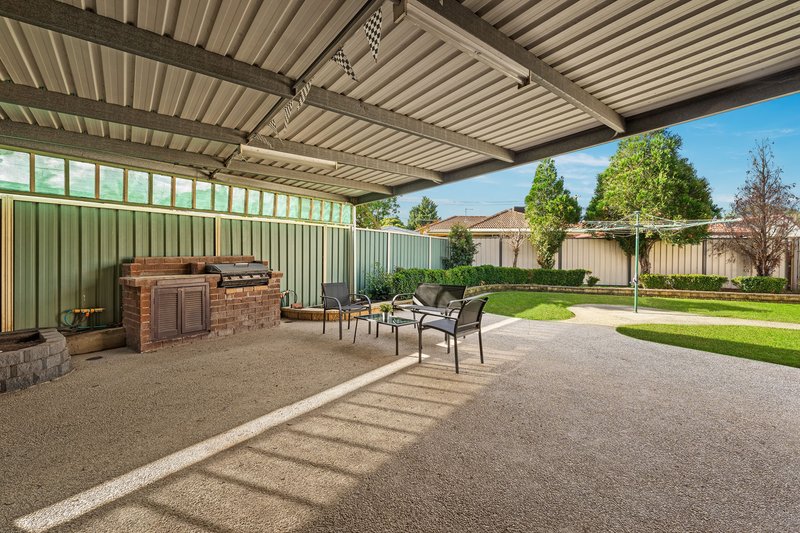 Photo - 9 Asquith Court, Epping VIC 3076 - Image 2