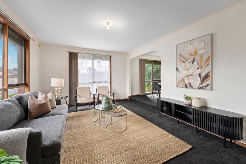 Photo - 9 Asquith Court, Epping VIC 3076 - Image 4