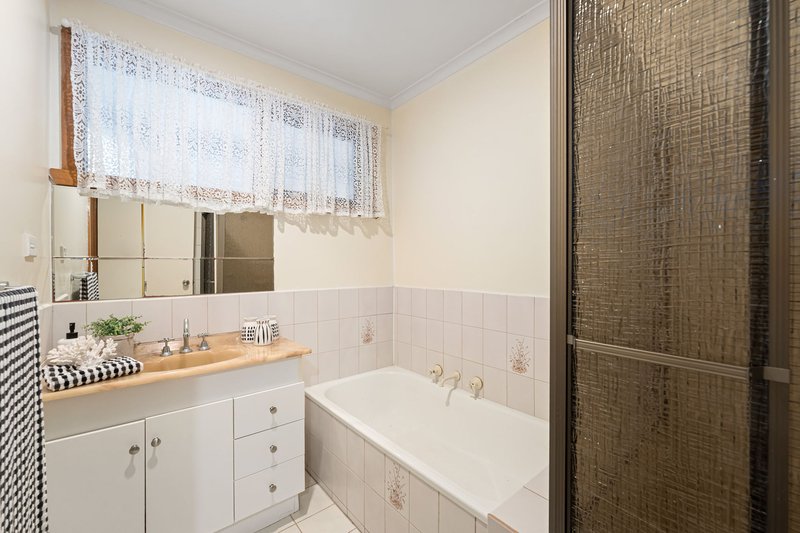 Photo - 9 Asquith Court, Epping VIC 3076 - Image 10