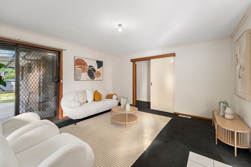 Photo - 9 Asquith Court, Epping VIC 3076 - Image 11