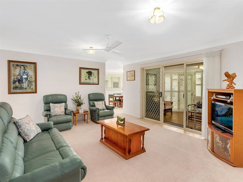 Photo - 9 Athol Elliot Place, South West Rocks NSW 2431 - Image 3