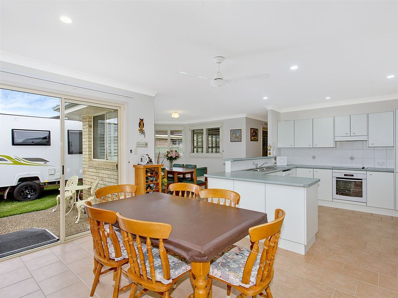 Photo - 9 Athol Elliot Place, South West Rocks NSW 2431 - Image 7