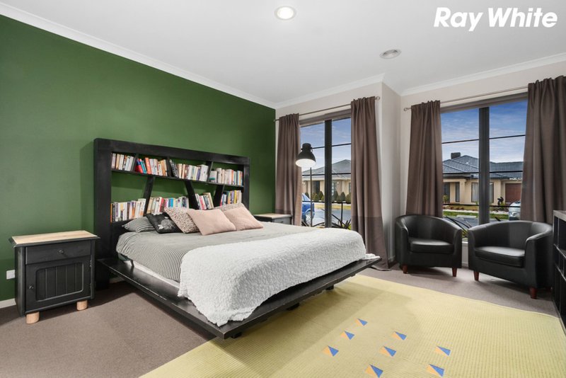 Photo - 9 Audley Street, Pakenham VIC 3810 - Image 2