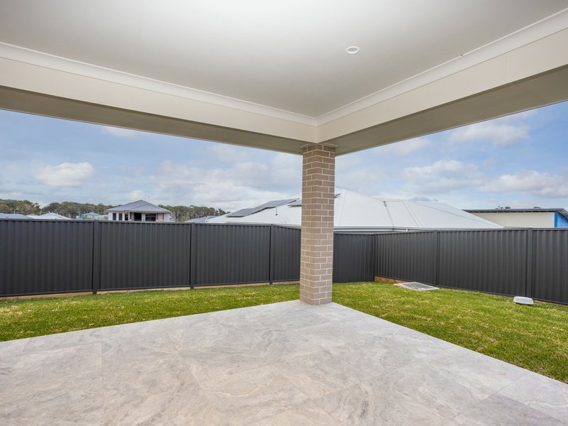 Photo - 9 Auvergne Way, Old Bar NSW 2430 - Image 14