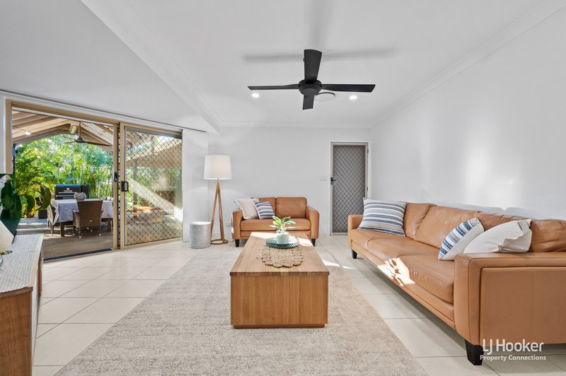 Photo - 9 Avandel Court, Eatons Hill QLD 4037 - Image 4