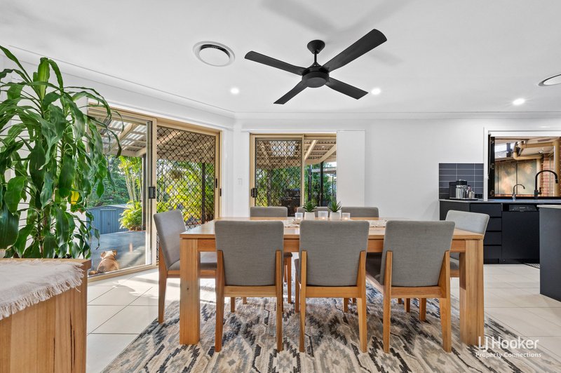 Photo - 9 Avandel Court, Eatons Hill QLD 4037 - Image 14