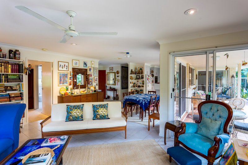 Photo - 9 Avron Close, Tewantin QLD 4565 - Image 7