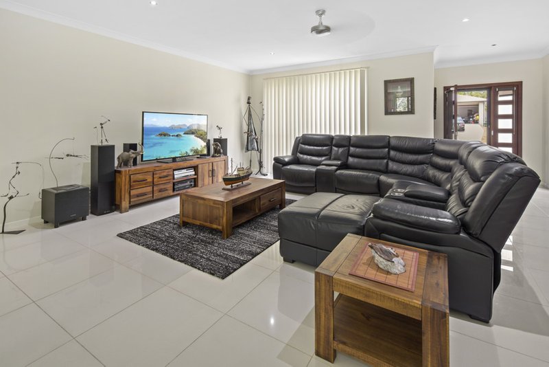 Photo - 9 Bali Hi Place, Jubilee Pocket QLD 4802 - Image 2