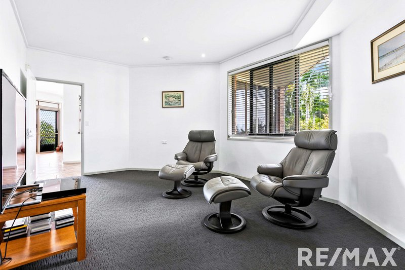 Photo - 9 Balmoral Court, Urraween QLD 4655 - Image 16