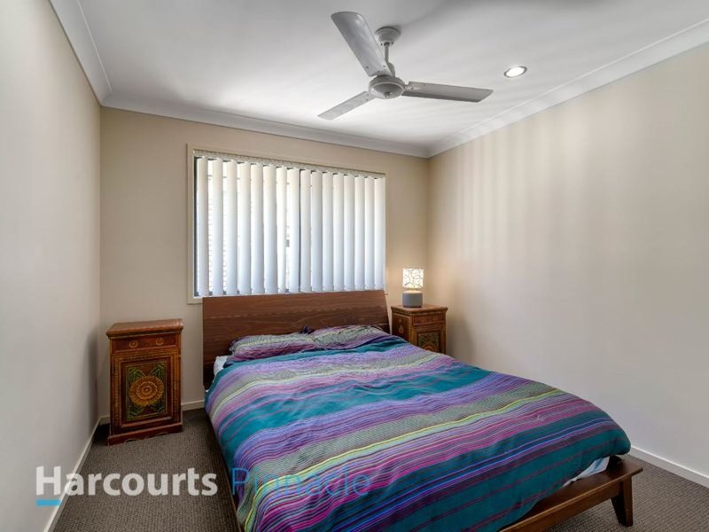 Photo - 9 Bangalow Street, Morayfield QLD 4506 - Image 8