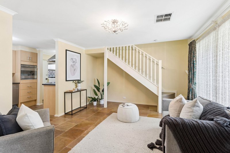 Photo - 9 Bank Crescent, St Agnes SA 5097 - Image 8
