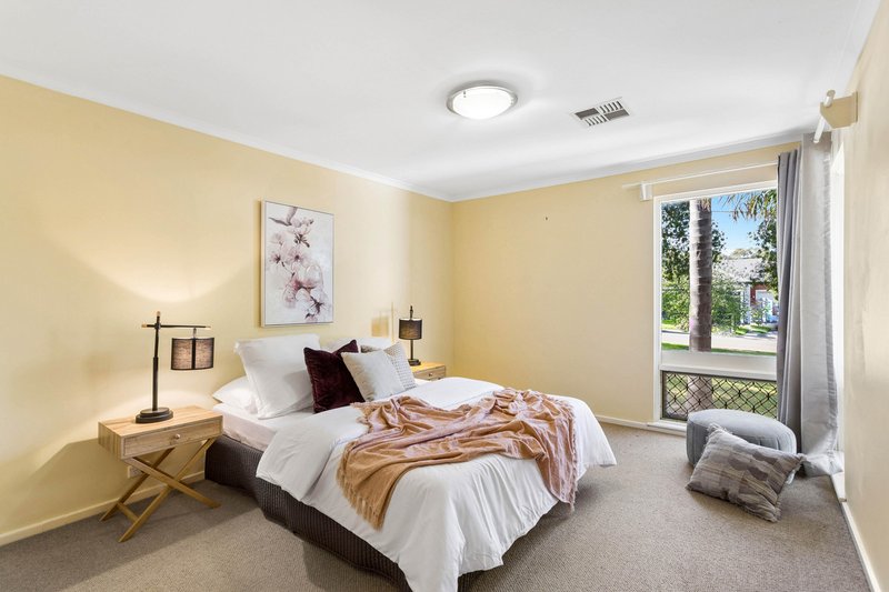 Photo - 9 Bank Crescent, St Agnes SA 5097 - Image 13